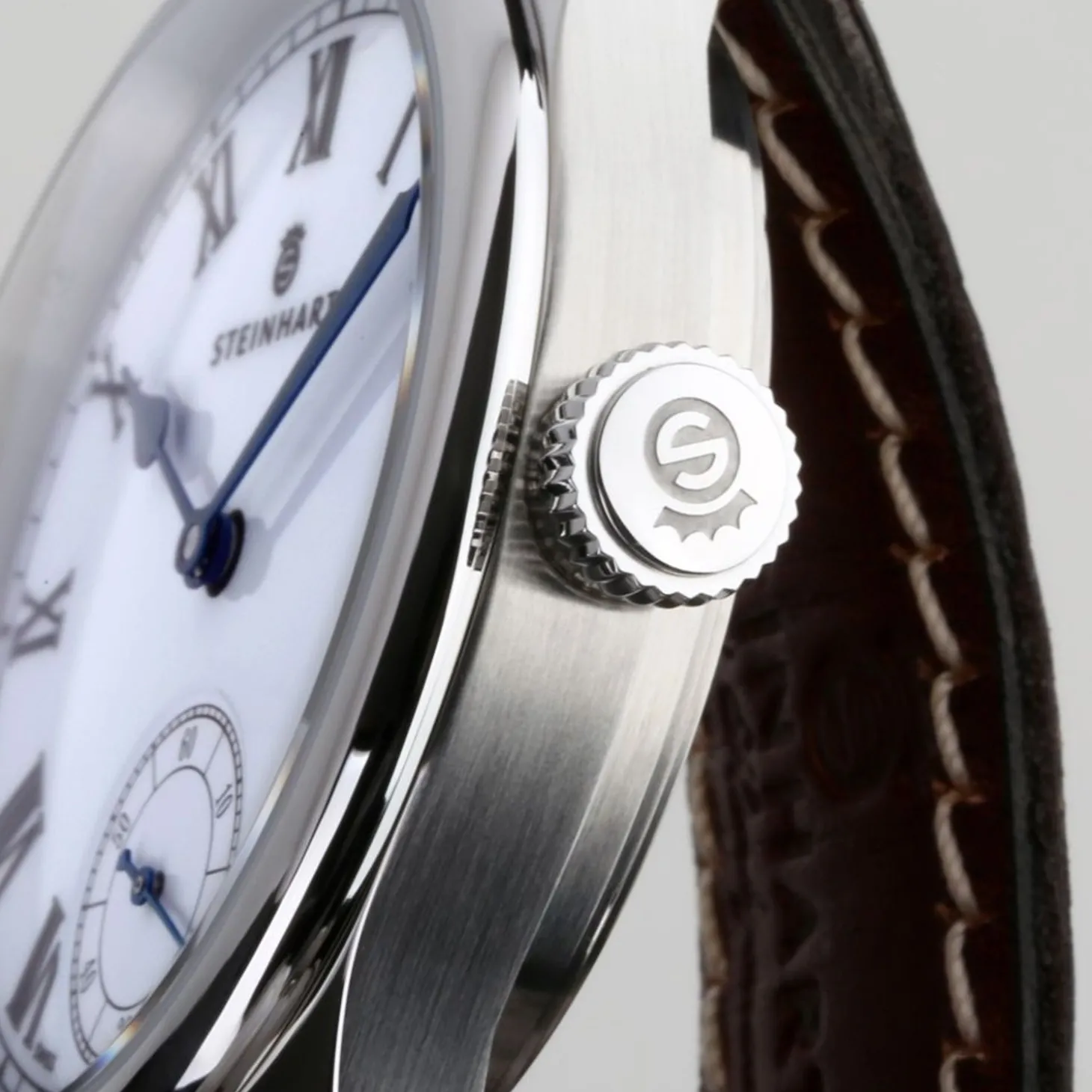 Steinhart Watches Marine Chronometer 42 White Roman