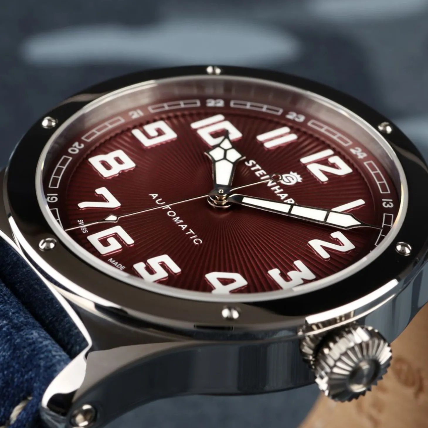 Steinhart Watches Military 47 Automatic Red