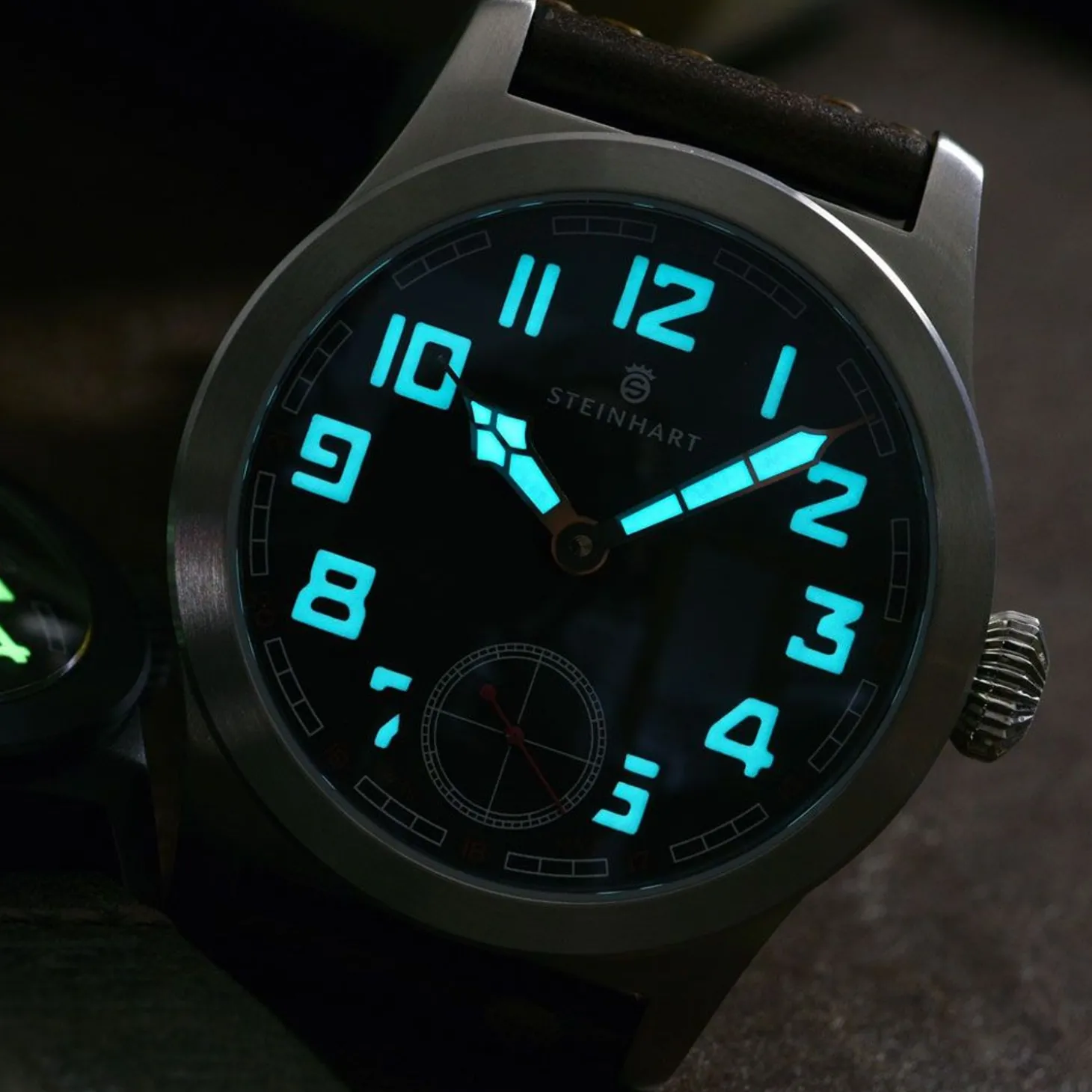 Steinhart Watches Military 42 Handwinding