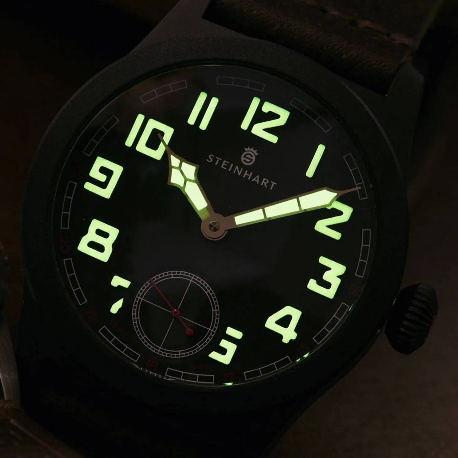 Steinhart Watches Military 42 Handwinding Black