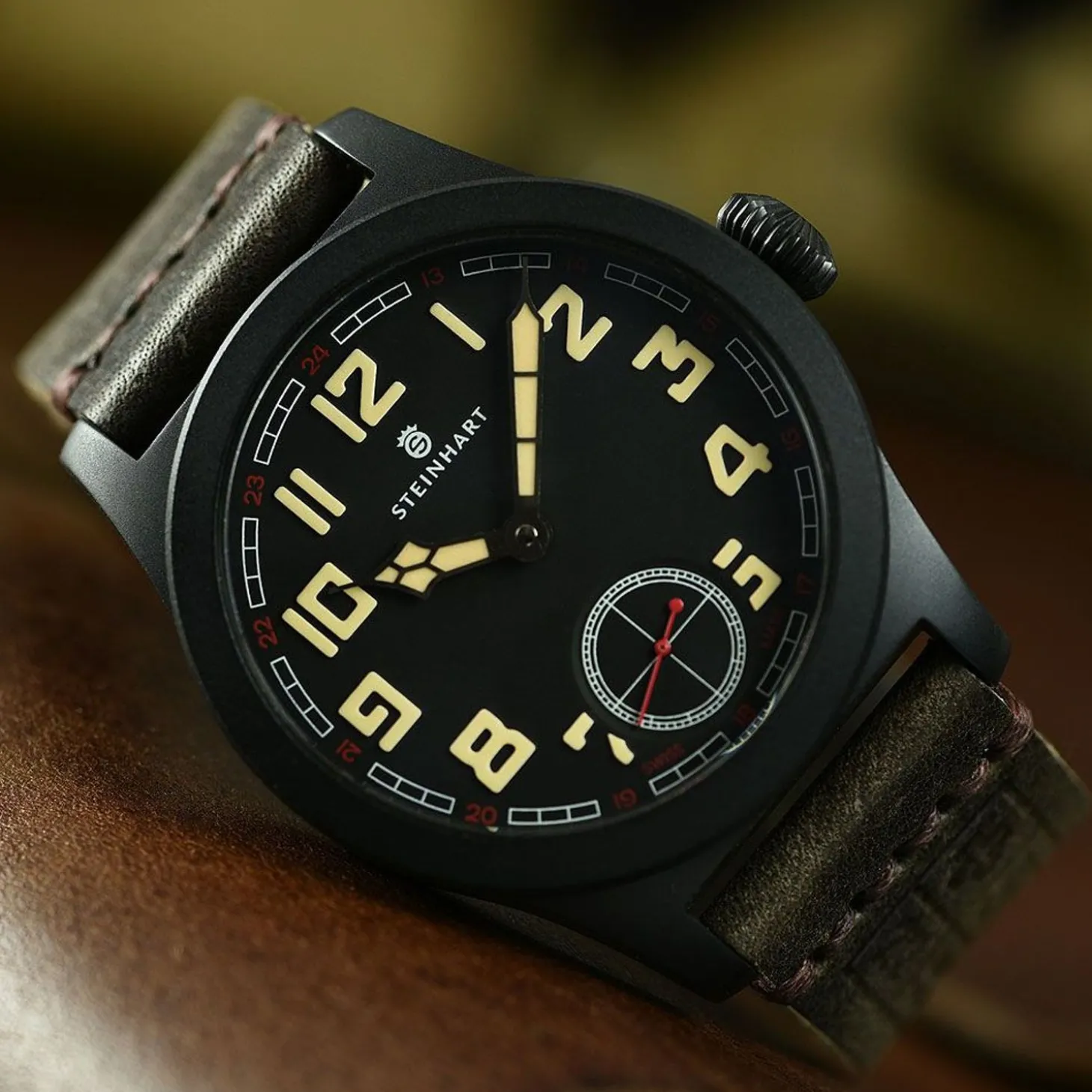 Steinhart Watches Military 42 Handwinding Black
