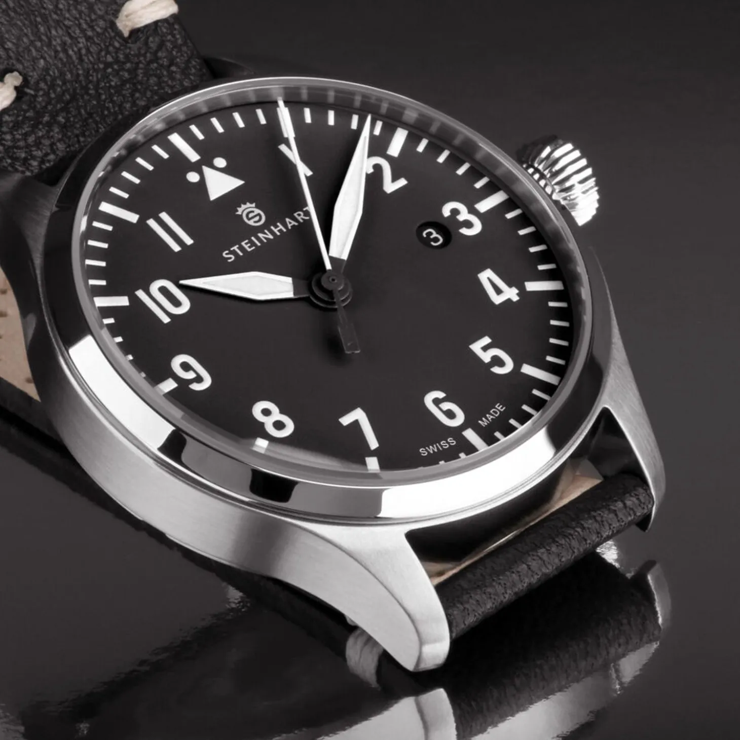 Steinhart Watches Nav B-Uhr 42 Black A-Muster