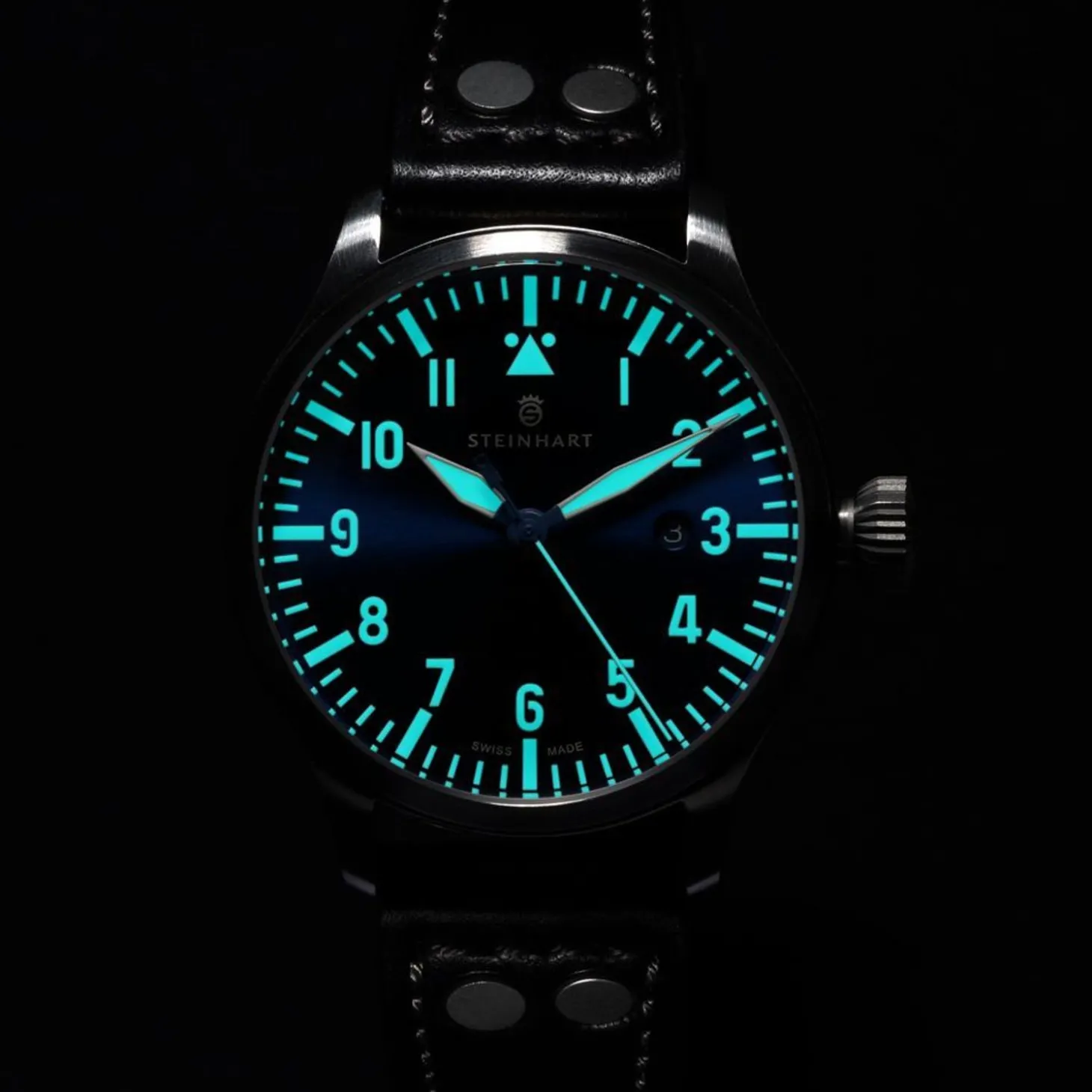 Steinhart Watches Nav B-Uhr 44 Date Blue