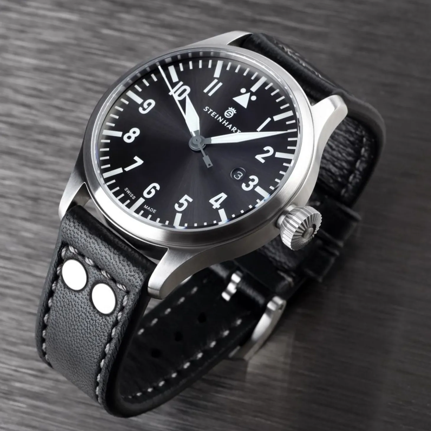 Steinhart Watches Nav B-Uhr 44 Date Grey