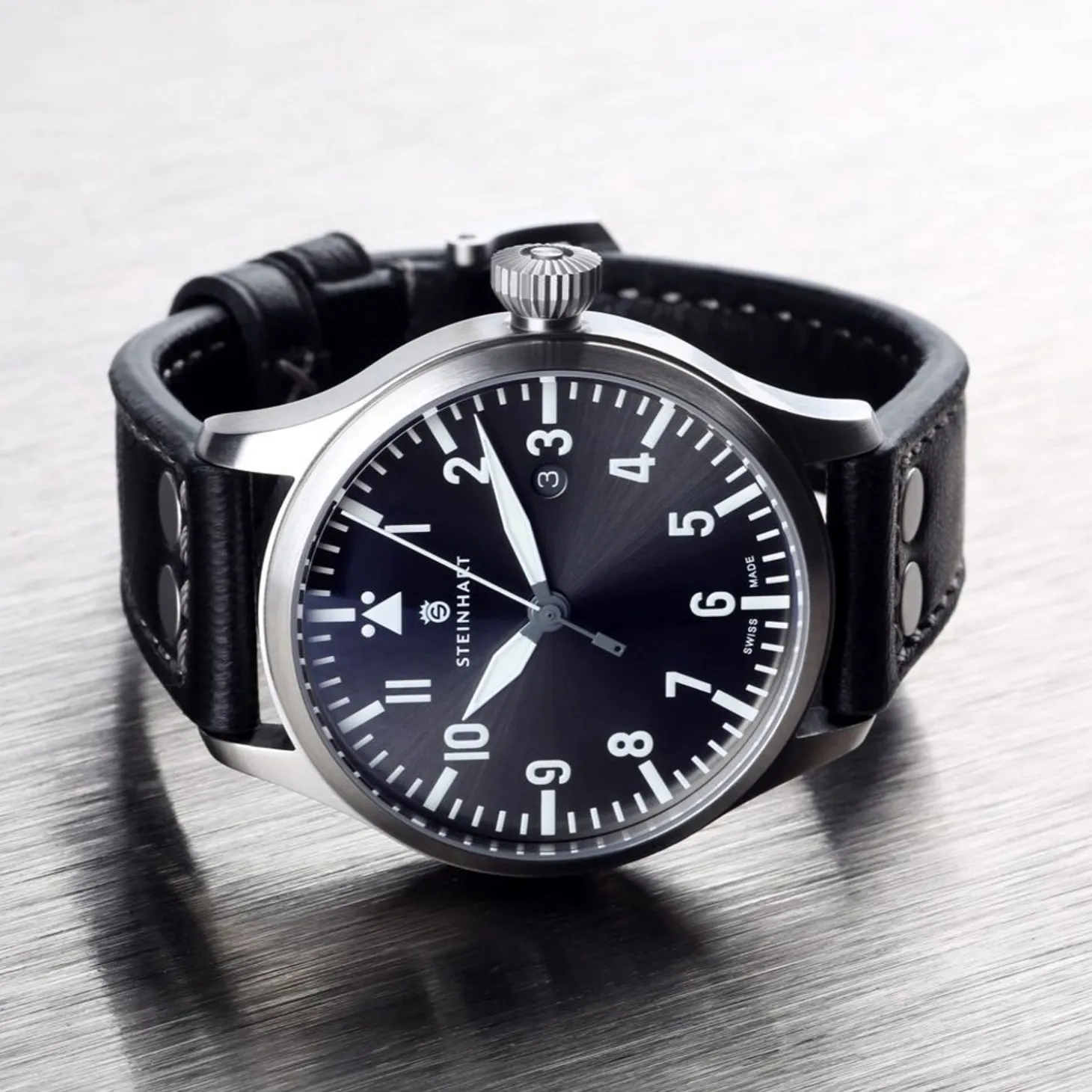 Steinhart Watches Nav B-Uhr 44 Date Grey