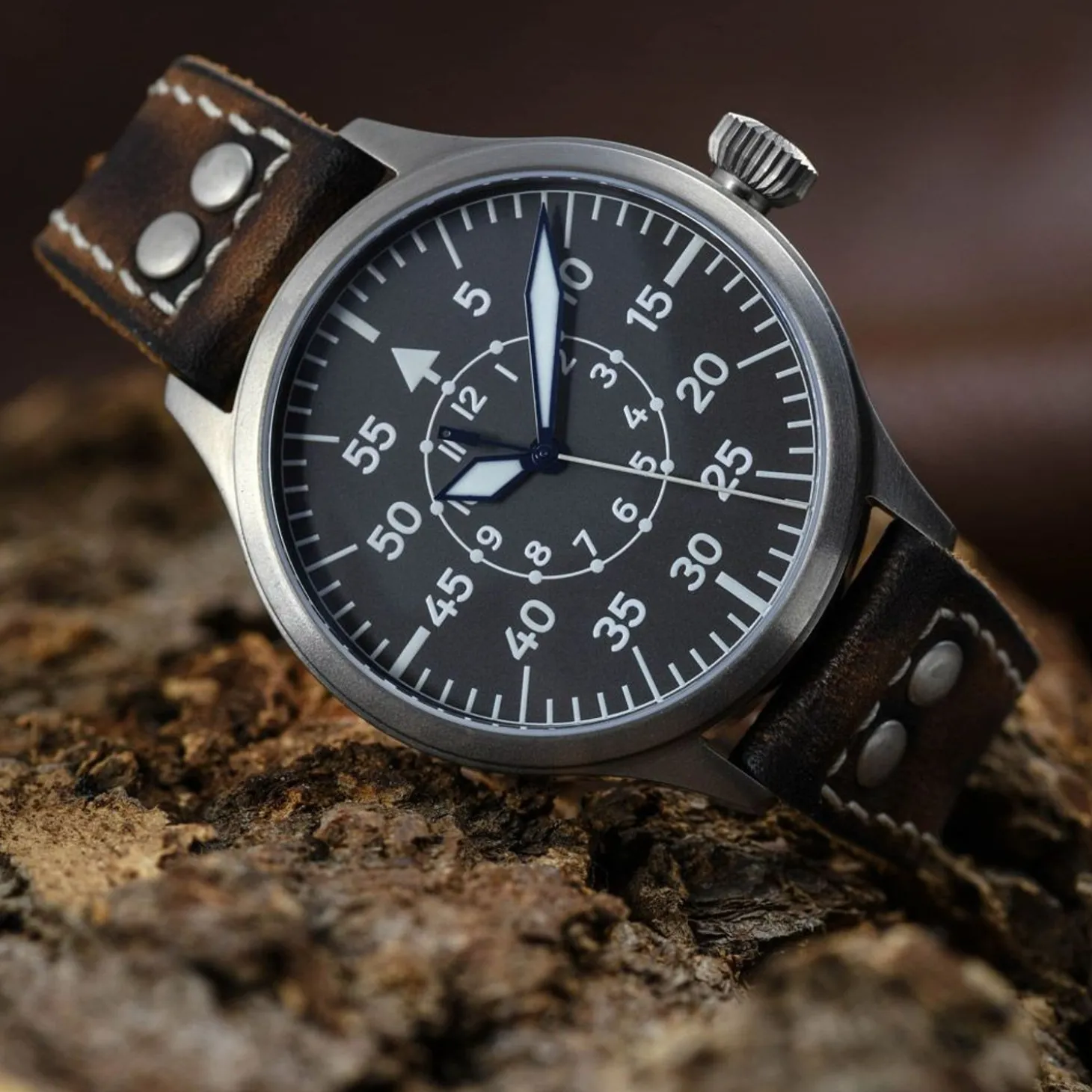 Steinhart Watches Nav B-Uhr 47 Titan B-Type Central Second