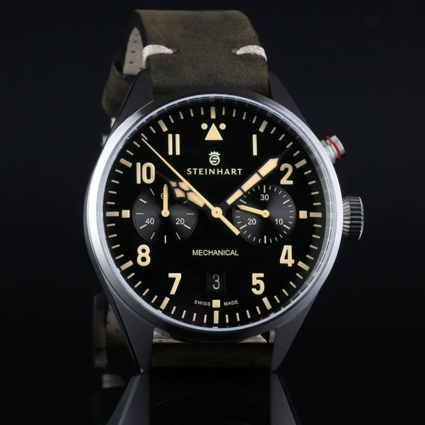 Steinhart Watches Nav.B - Monopusher 42 Black