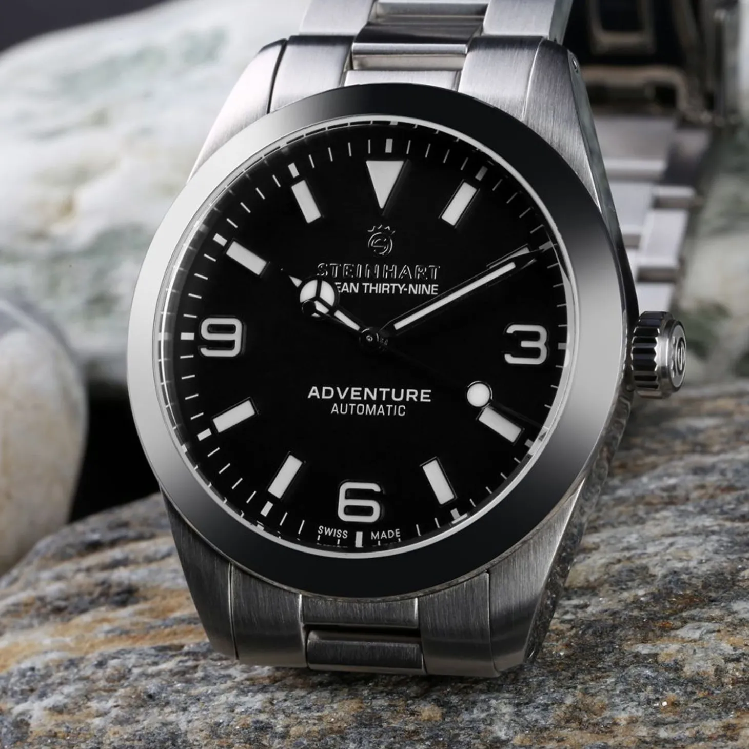 Steinhart Watches Ocean 39 Adventure Classic Diver Watch