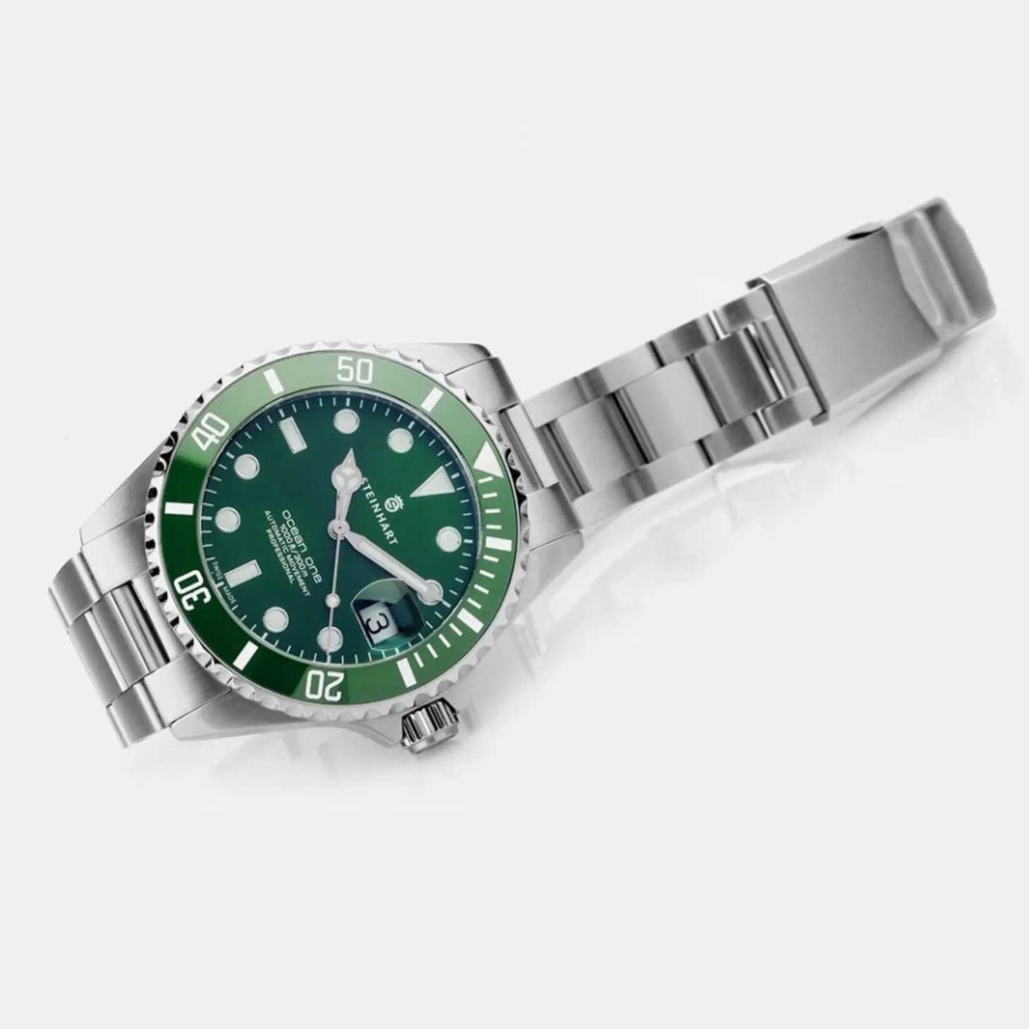 Steinhart Watches Ocean 39 Double-Green Ceramic Premium Diver Watch