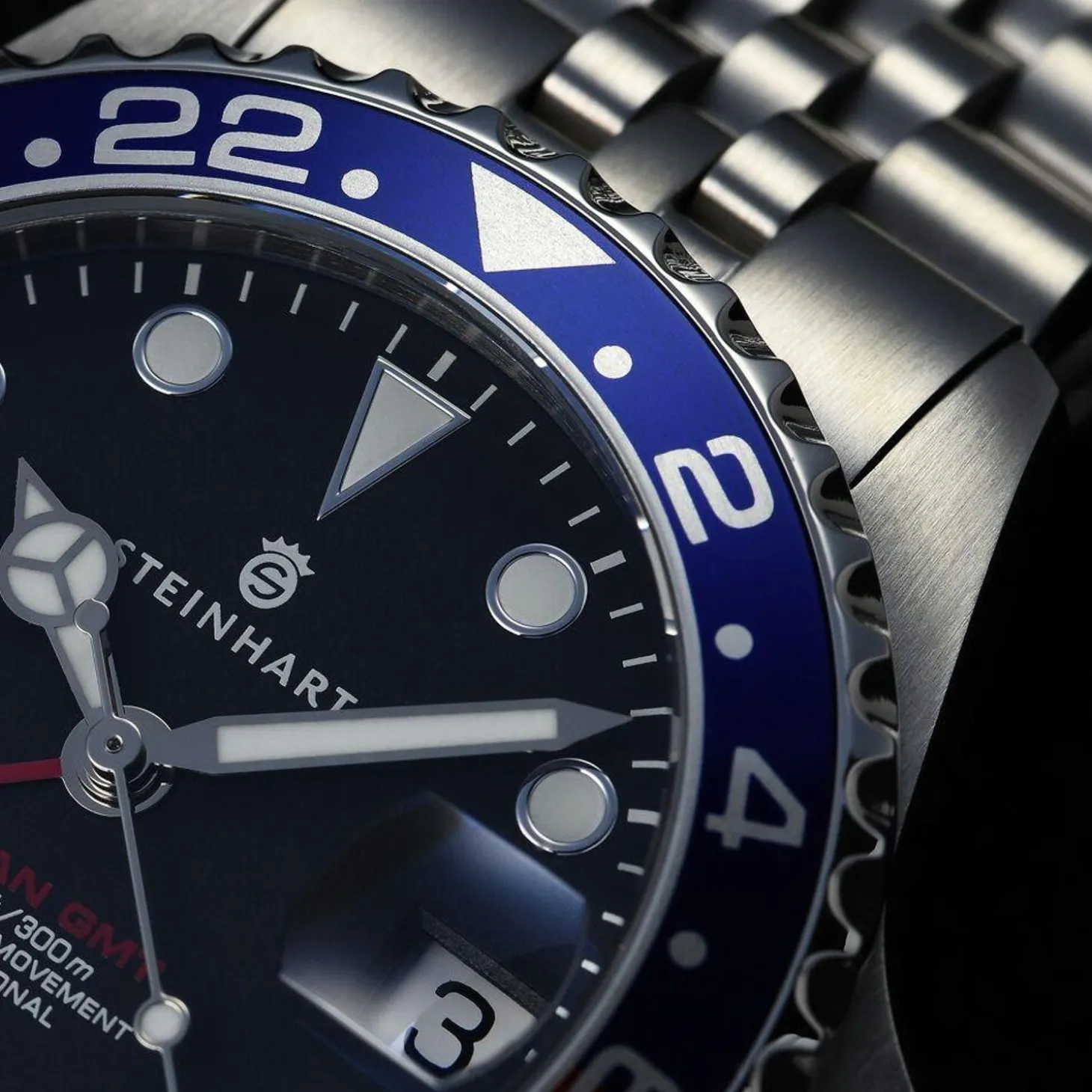 Steinhart Watches Ocean 39 Gmt Blue-Red .2 Diver Watch