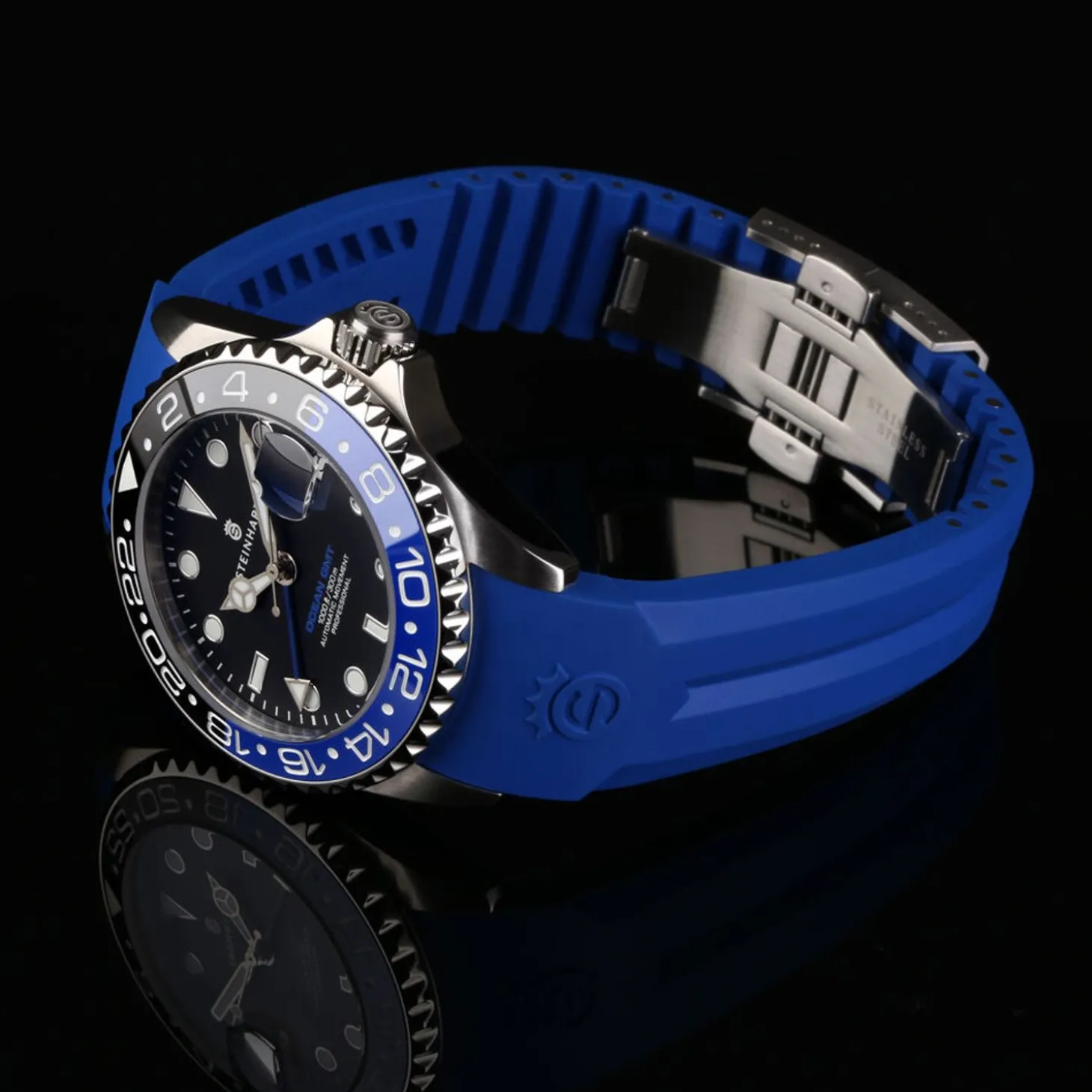 Steinhart Watches Ocean 39 Gmt Classic Ceramic