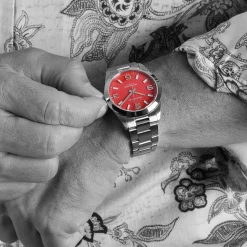 Steinhart Watches Ocean 39 Metropole Red