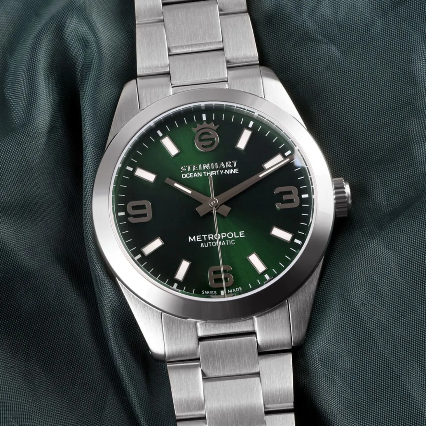 Steinhart Watches Ocean 39 Metropole Sunray Green