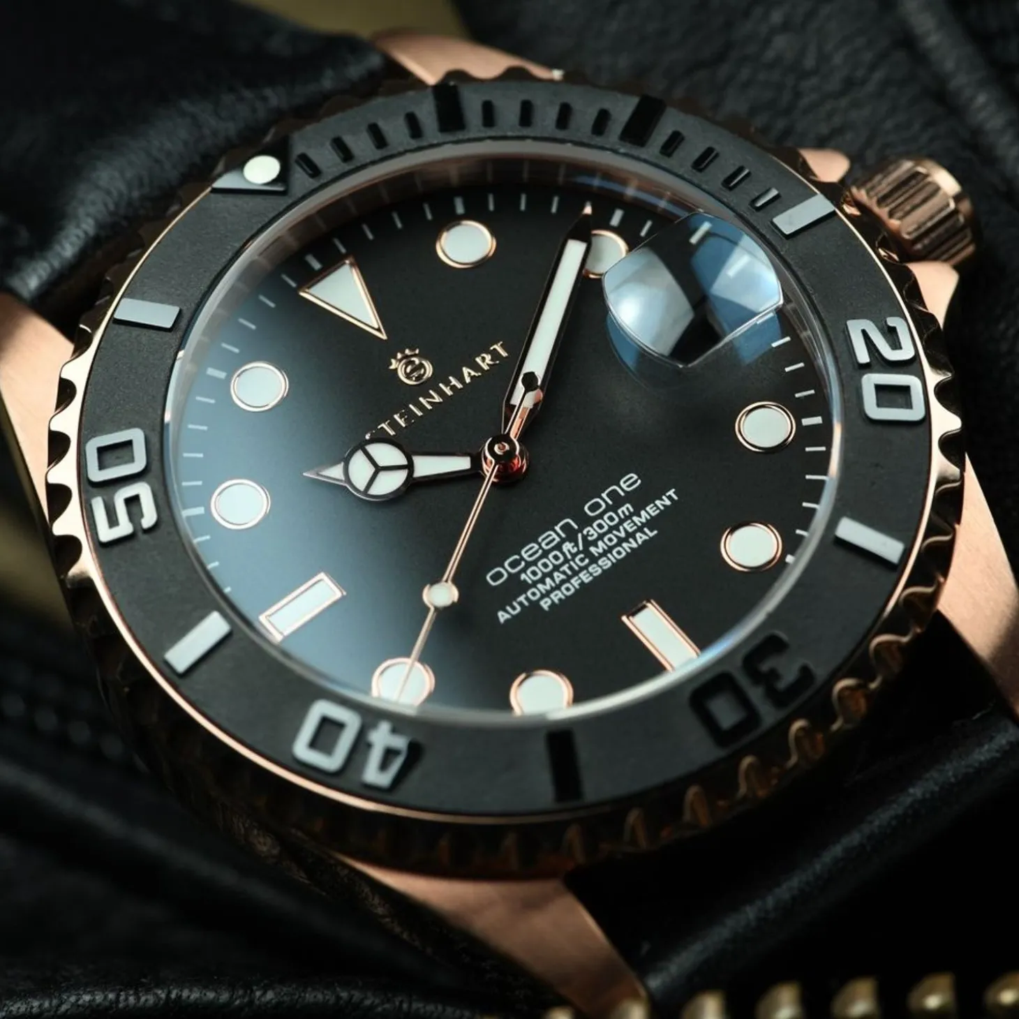 Steinhart Watches Ocean 39 Pink-Gold Ceramic Diver Watch