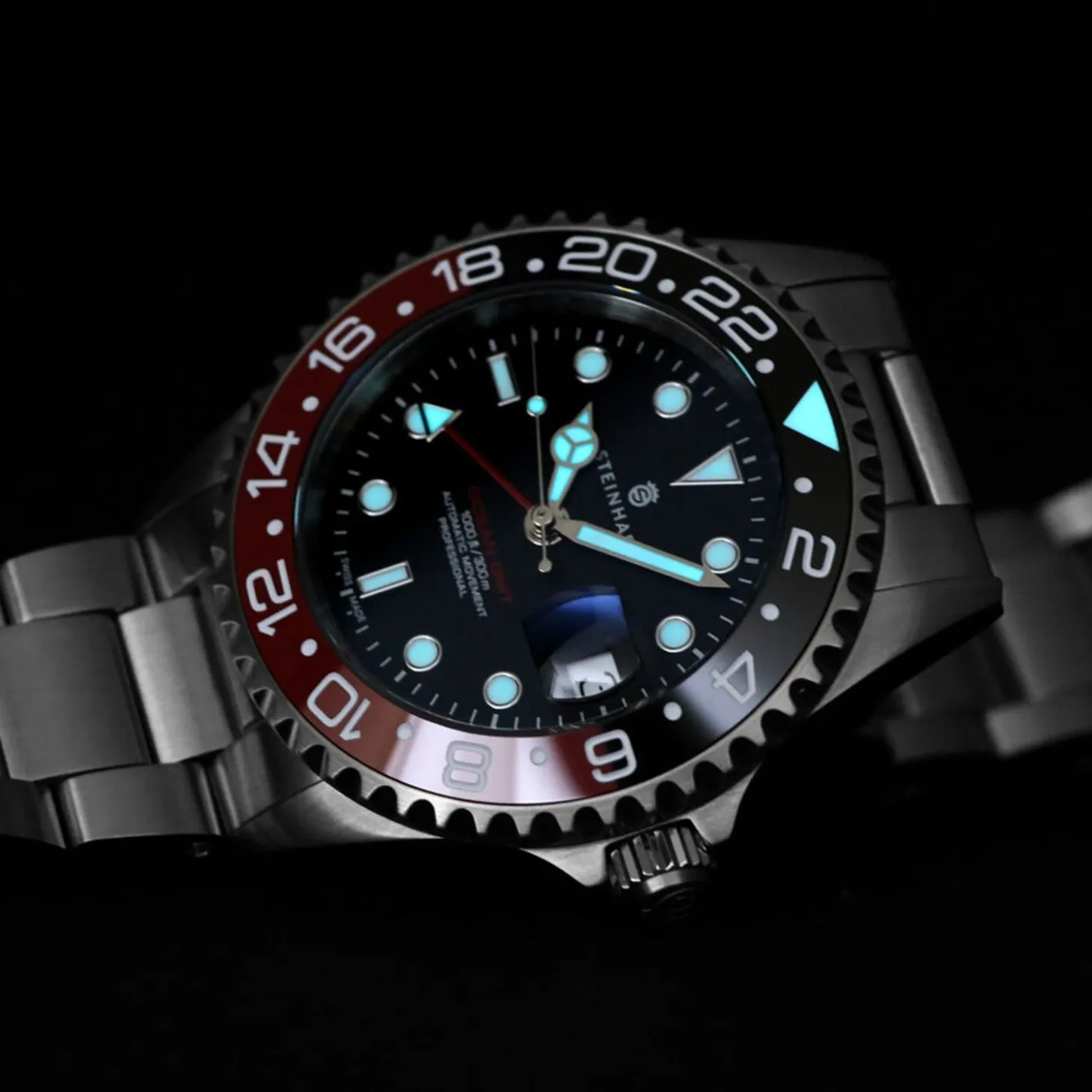 Steinhart Watches Ocean One Gmt Black-Red. 2 Ceramic Diver Watch