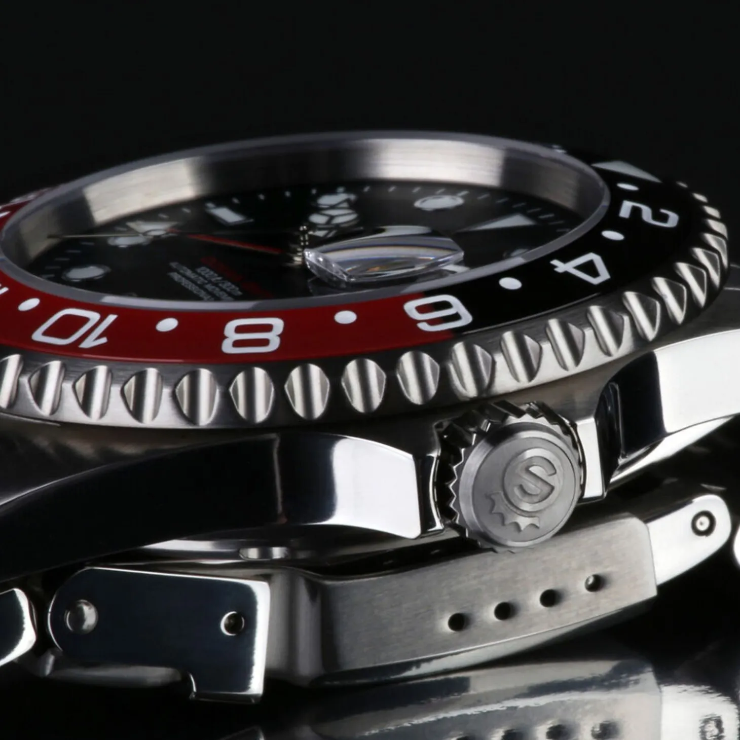 Steinhart Watches Ocean One Gmt Black-Red Ceramic Diver Watch