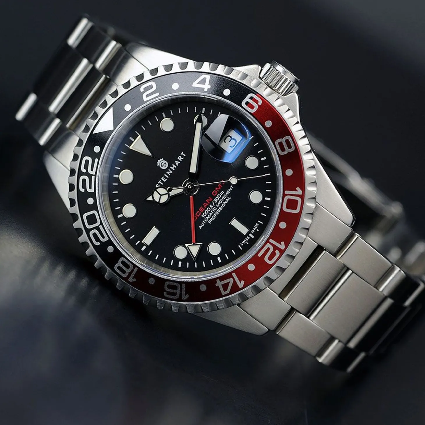 Steinhart Watches Ocean One Gmt Black-Red Diver Watch