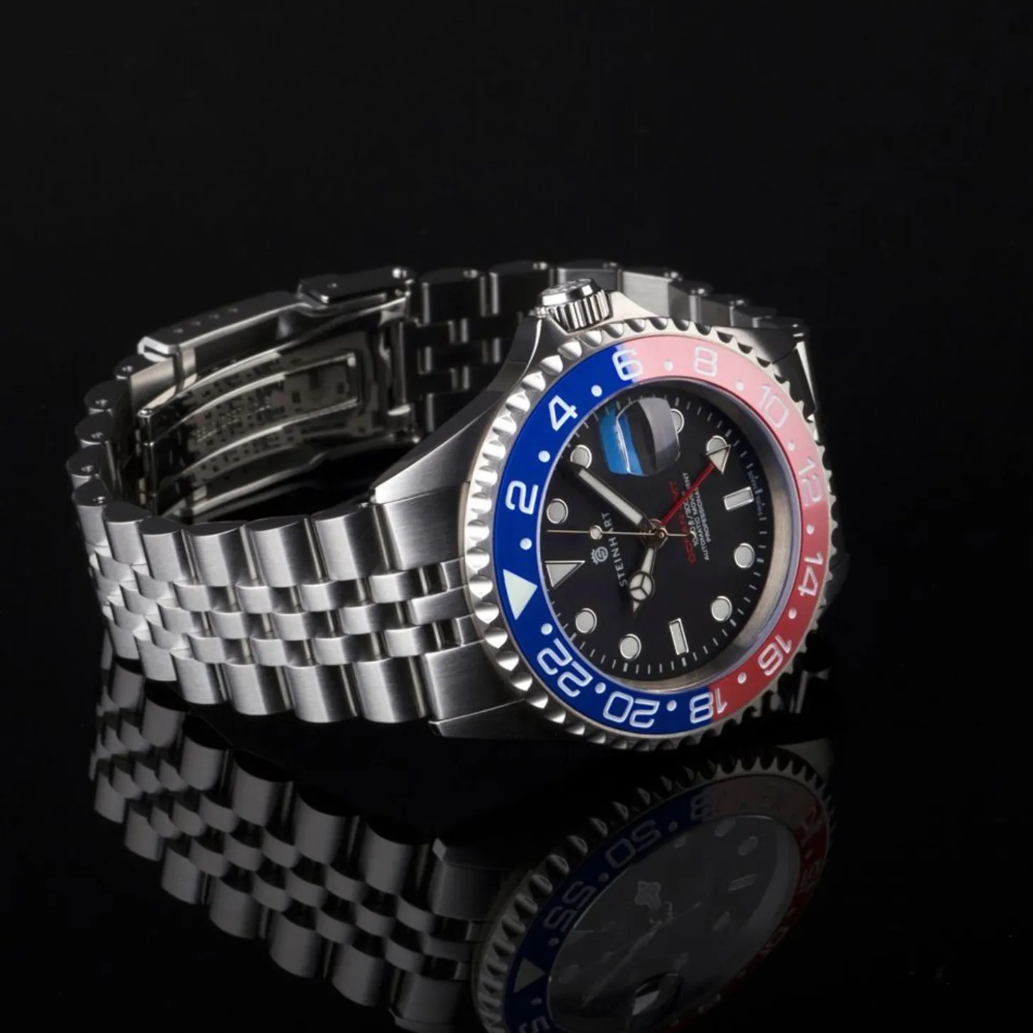 Steinhart Watches Ocean One Gmt Blue-Red. 2 Ceramic Diver Watch