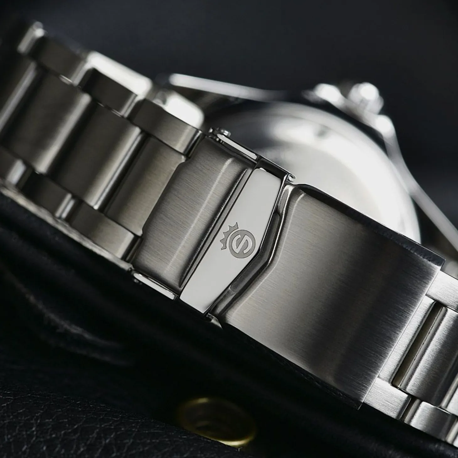 Steinhart Watches Ocean One Vintage Gmt Diver Watch