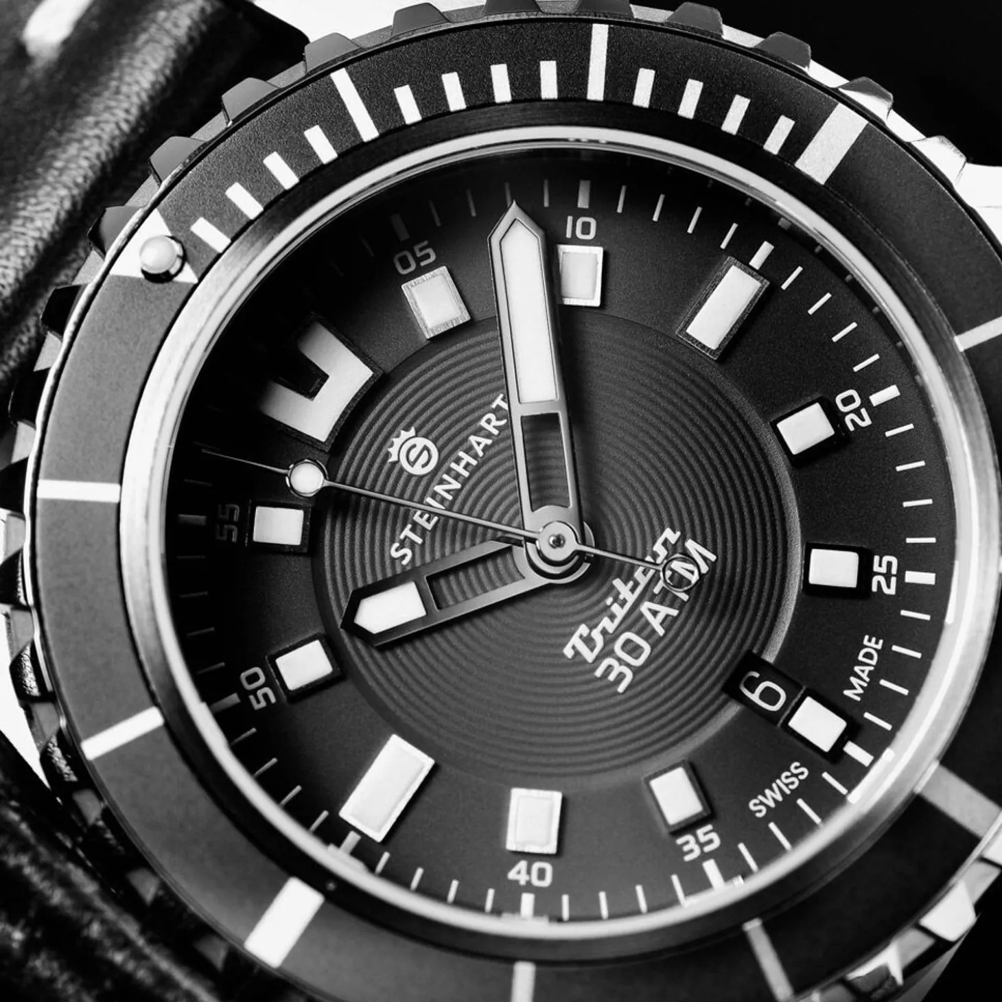 Steinhart Watches Triton 30 Atm Black Diver Watch